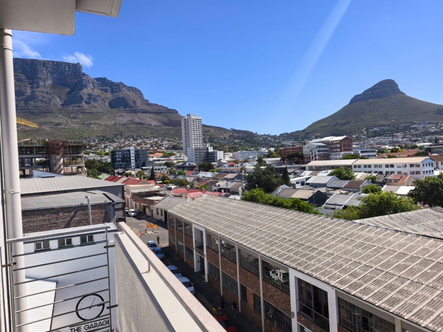 To Let 2 Bedroom Property for Rent in Gardens Western Cape